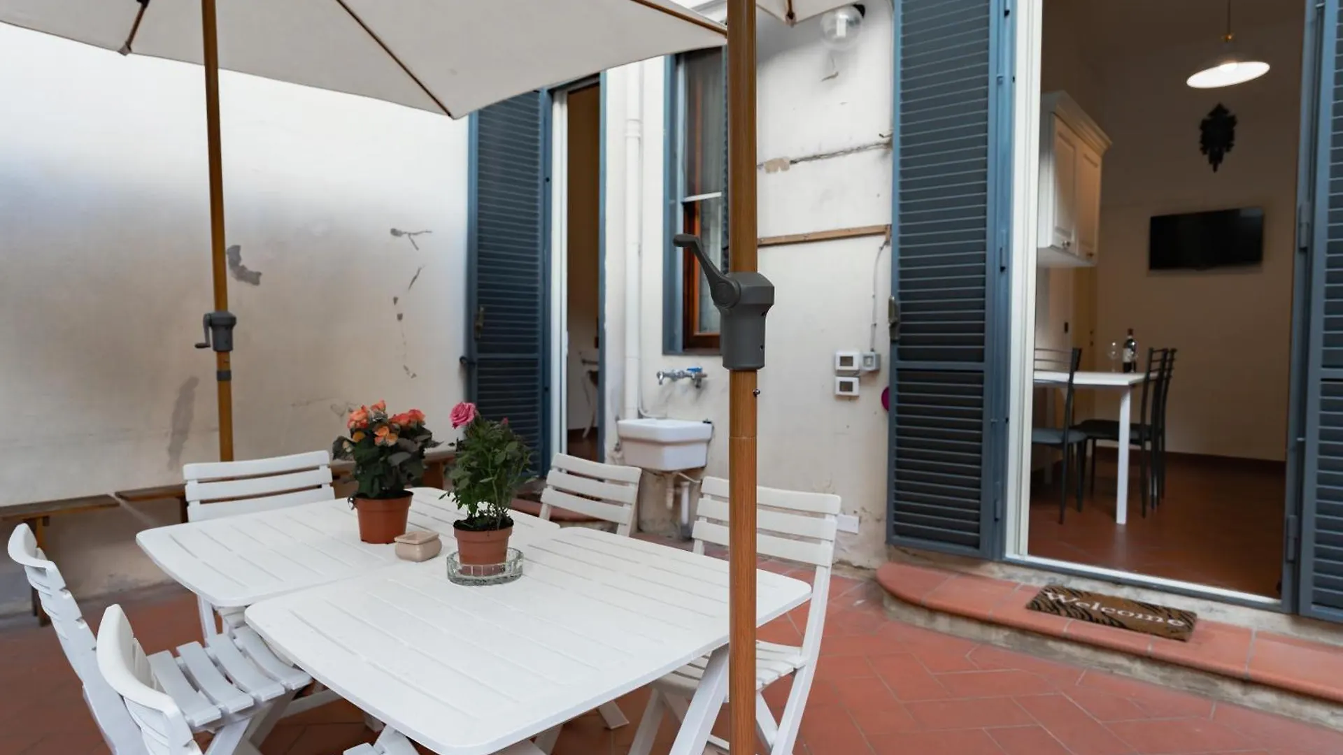 Appartamento Charming Home With Exclusive Courtyard In Center Of Firenze